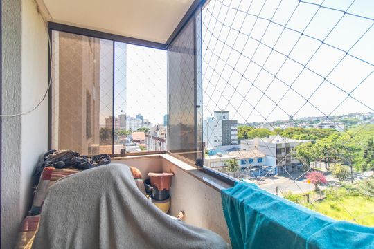 Varanda do Quarto 1 de apartamento à venda com 2 quartos, 97m² em Cristal, Porto Alegre