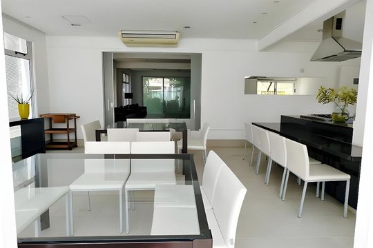 Apartamento para alugar com 3 quartos, 250m² em Perdizes, São Paulo
