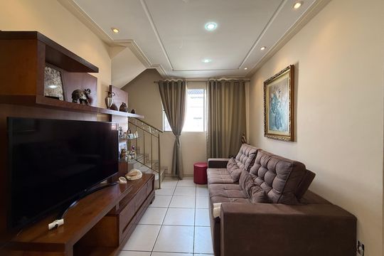 Apartamento à venda com 3 quartos, 176m² em Itamarati, Belo Horizonte
