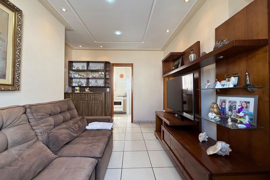 Apartamento à venda com 3 quartos, 176m² em Itamarati, Belo Horizonte