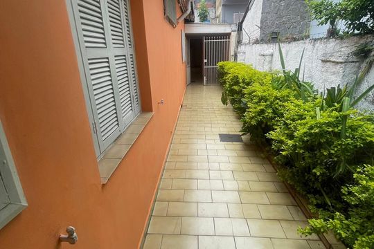 Área externa de casa à venda com 3 quartos, 300m² em Jardim Nossa Senhora do Carmo, São Paulo