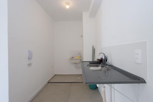 Cozinha de apartamento à venda com 2 quartos, 37m² em Vila Independencia, São Paulo