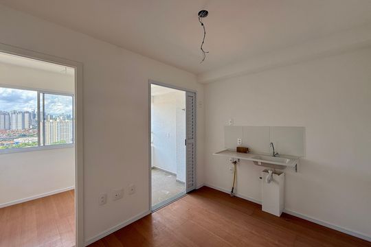 Sala de apartamento à venda com 2 quartos, 28m² em Vila das Belezas, São Paulo