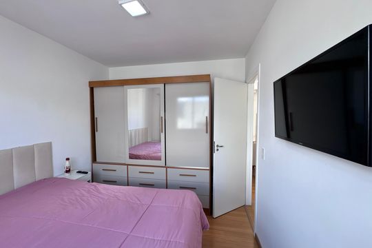 Quarto 1 de apartamento para alugar com 2 quartos, 50m² em Vargem Grande, Rio de Janeiro
