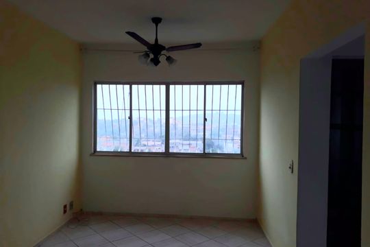 Quarto de apartamento para alugar com 2 quartos, 69m² em Brasilândia, São Gonçalo