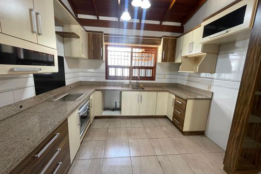 Casa para alugar com 3 quartos, 151m² em Campina, São Leopoldo