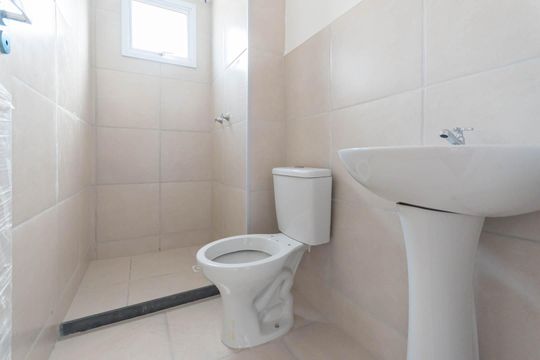 Banheiro de apartamento à venda com 2 quartos, 44m² em Andaraí, Rio de Janeiro