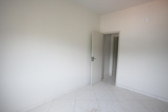 Suíte 1 de apartamento à venda com 2 quartos, 64m² em Tanque, Rio de Janeiro