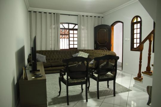 Casa à venda com 3 quartos, 180m² em Bairro dos Casa, São Bernardo do Campo