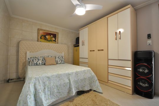 Quarto 4 de casa à venda com 4 quartos, 234m² em Vila Constança, São Paulo