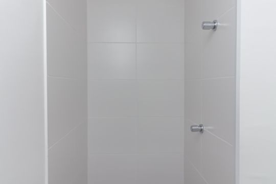 Banheiro de apartamento para alugar com 2 quartos, 32m² em Vila Nova Curuca, São Paulo