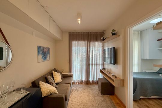 Sala  de kitnet/studio para alugar com 1 quarto, 36m² em Brooklin, São Paulo