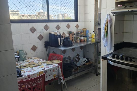 Apartamento para alugar com 3 quartos, 85m² em Costa Azul, Salvador