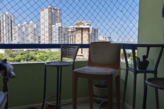 Apartamento para alugar com 3 quartos, 85m² em Costa Azul, Salvador