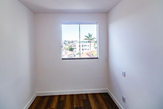 Casa à venda com 3 quartos, 110m² em Santa Monica, Belo Horizonte