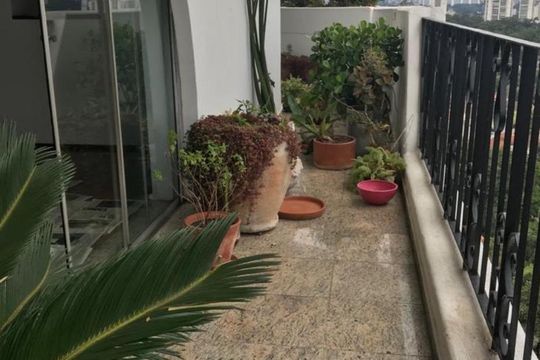 Apartamento para alugar com 4 quartos, 240m² em Santo Amaro, São Paulo