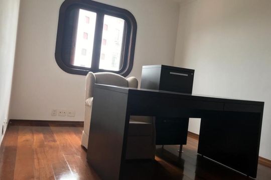 Apartamento para alugar com 4 quartos, 240m² em Santo Amaro, São Paulo