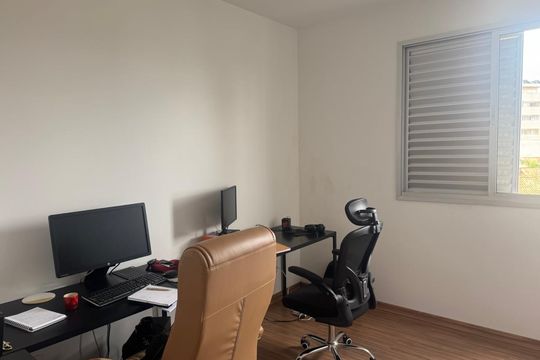 Apartamento para alugar com 3 quartos, 108m² em Buritis, Belo Horizonte