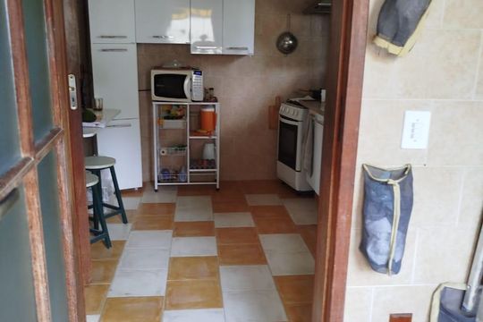 Casa à venda com 3 quartos, 360m² em Anil, Rio de Janeiro