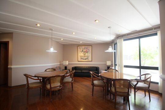 Apartamento à venda com 3 quartos, 240m² em Vila Morumbi, São Paulo