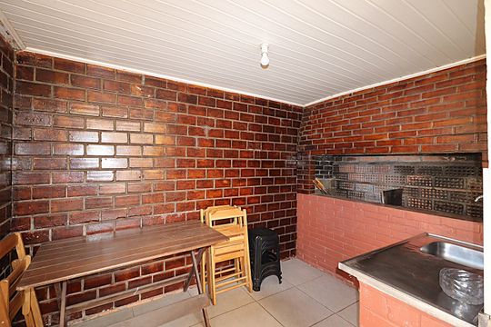 Apartamento para alugar com 1 quarto, 50m² em Jardim do Salso, Porto Alegre