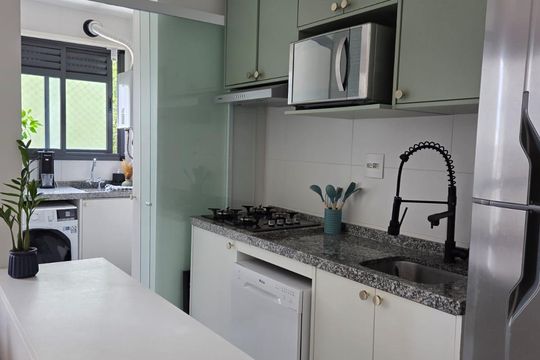 Cozinha de apartamento à venda com 2 quartos, 46m² em Campininha, São Paulo