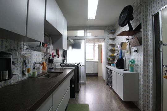 Cozinha de apartamento à venda com 3 quartos, 140m² em Itaim Bibi, São Paulo