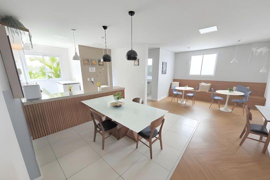 Apartamento para alugar com 2 quartos, 90m² em Vila Carmosina, São Paulo