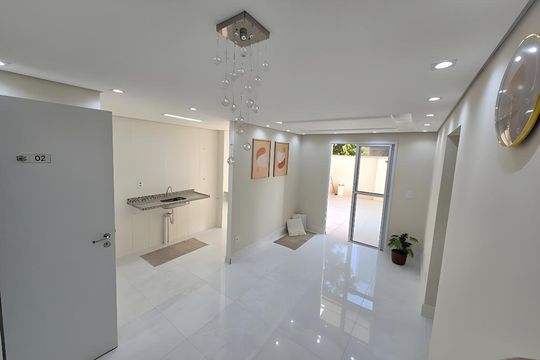 Apartamento para alugar com 2 quartos, 90m² em Vila Carmosina, São Paulo