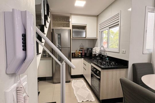 Cozinha de apartamento à venda com 2 quartos, 110m² em Parque Oratório, Santo André