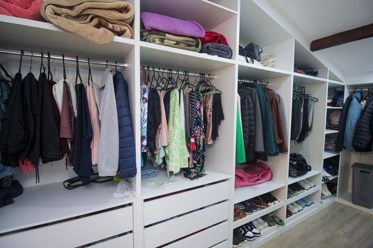 Closet da suíte de casa à venda com 3 quartos, 165m² em Jardim Rina, Santo André