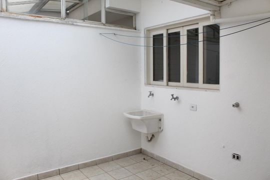 Quintal de casa de condomínio para alugar com 2 quartos, 125m² em Parque Rincao, Cotia