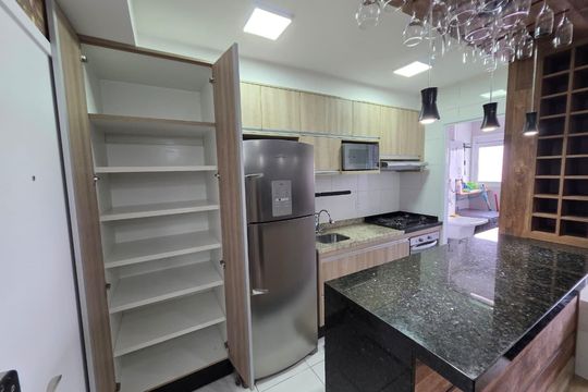 Cozinha de apartamento à venda com 2 quartos, 60m² em Vila Gomes Cardim, São Paulo