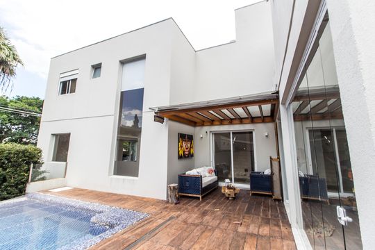 Fachada de casa de condomínio à venda com 4 quartos, 379m² em Centro de Apoio I (alphaville), Santana de Parnaíba