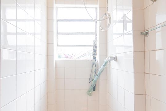 Banheiro de apartamento à venda com 1 quarto, 39m² em Liberdade, São Paulo