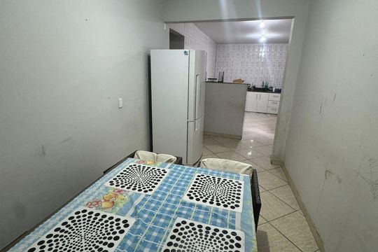Casa à venda com 6 quartos, 200m² em Pindorama, Belo Horizonte