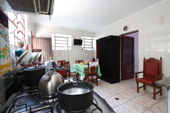 Cozinha de casa à venda com 3 quartos, 250m² em Altos de Vila Prudente, São Paulo