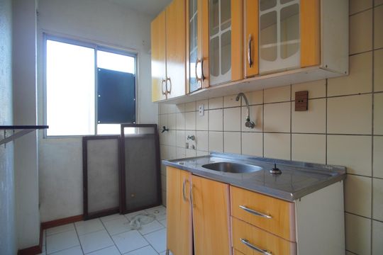 Cozinha de apartamento à venda com 2 quartos, 63m² em São Miguel, São Leopoldo