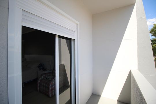Sacada de casa à venda com 3 quartos, 310m² em São Geraldo, Porto Alegre