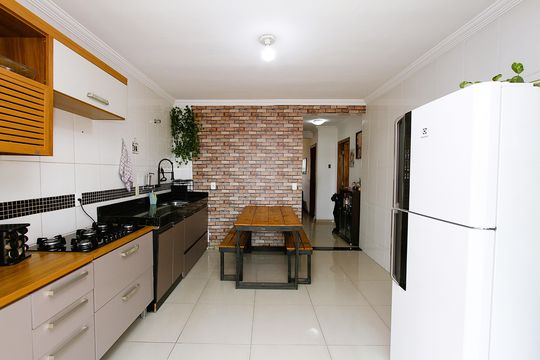 Cozinha 1 de casa à venda com 6 quartos, 200m² em Jk, Contagem