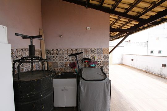 Área de Serviço de casa à venda com 6 quartos, 200m² em Jk, Contagem