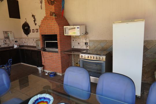 Área comum de casa para alugar com 4 quartos, 1000m² em Vila Frezzarin, Americana