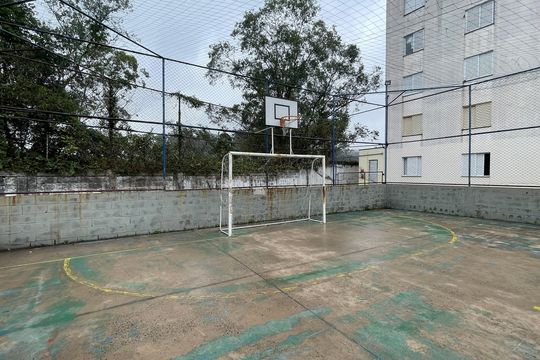 Quadra Esportiva de apartamento à venda com 2 quartos, 46m² em Conjunto Residencial José Bonifácio, São Paulo