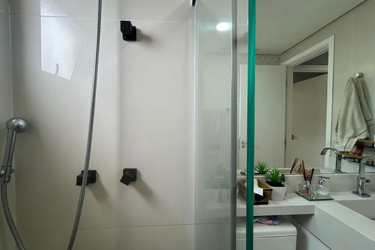 Banheiro de apartamento à venda com 2 quartos, 49m² em Jardim Cidade Pirituba, São Paulo