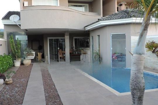 Casa à venda com 5 quartos, 265m² em Ilha de Guaratiba, Rio de Janeiro
