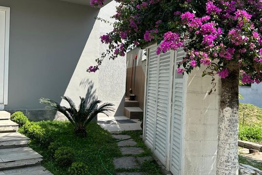 Casa à venda com 2 quartos, 240m² em Guaratiba, Rio de Janeiro