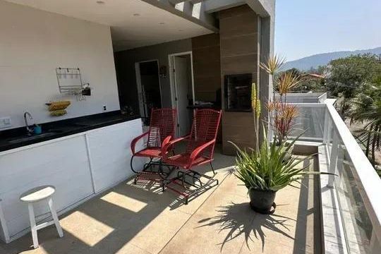 Casa à venda com 2 quartos, 240m² em Guaratiba, Rio de Janeiro