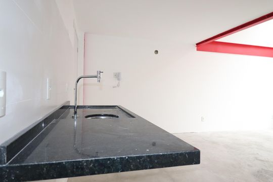 Cozinha de apartamento à venda com 1 quarto, 52m² em Santa Terezinha, Santo André