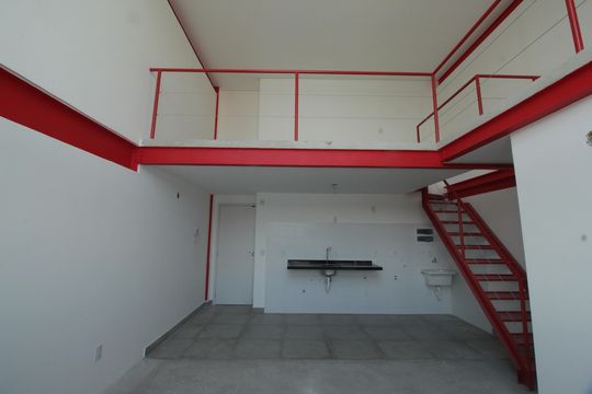 Sala de kitnet/studio para alugar com 1 quarto, 52m² em Santa Terezinha, Santo André