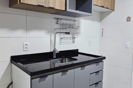 Cozinha de apartamento à venda com 2 quartos, 32m² em Parque Fongaro, São Paulo